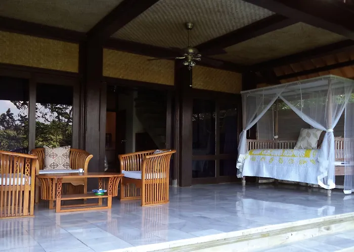 Sunrise Hotel